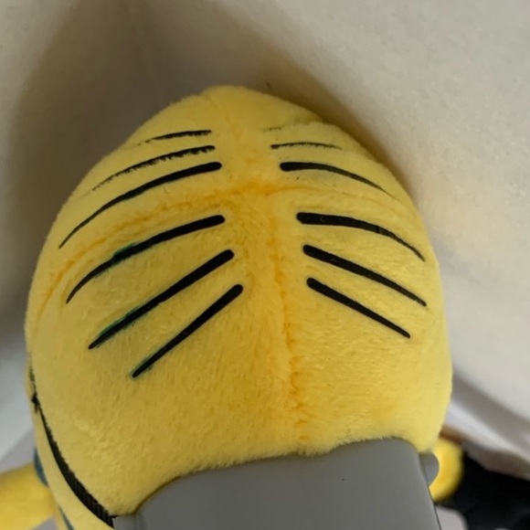 👁️ Despicable Me Minion Plush - Picture 8 of 9